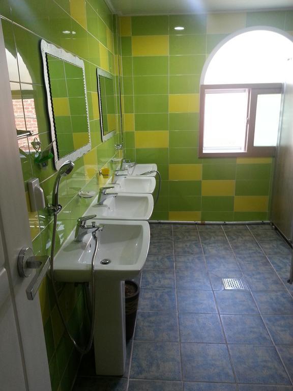 Gyeongju Friend Guesthouse Екстериор снимка