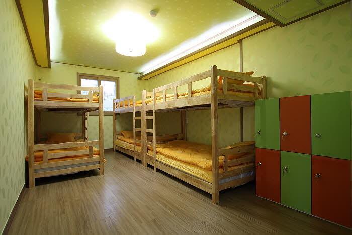 Gyeongju Friend Guesthouse Стая снимка